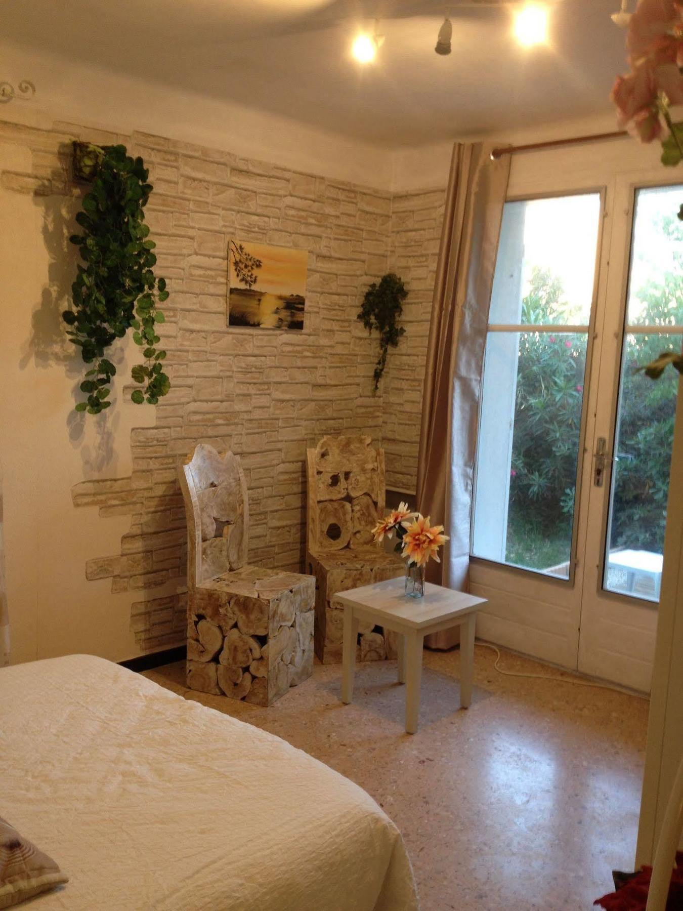 Appartement La Plage En Provence Le Pradet Bagian luar foto